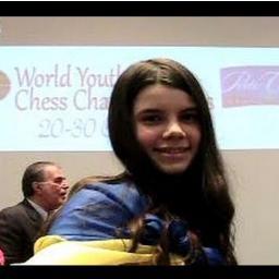 resmayaariska's profile picture. 