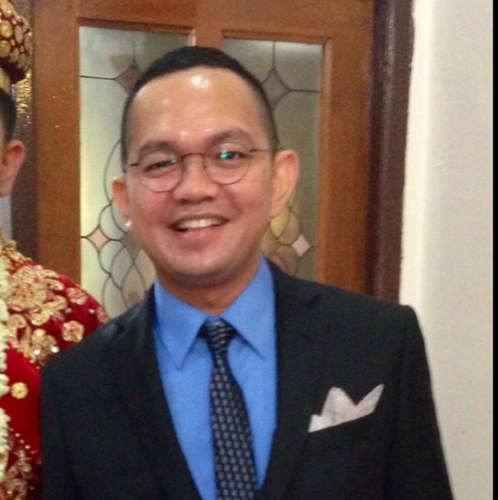 fachrul's profile picture. A sick masochistic lion