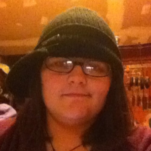 EmilyHarrison85's profile picture. 