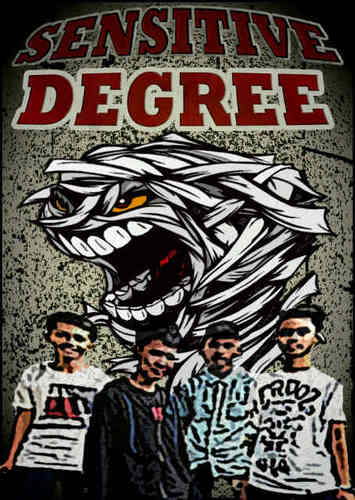 Metal / Post-Hardcore band from Medan , we are @afifsatrioo (vocal), @zidanbima (guitar), 
 @MHadillah (bass),Adrian (drum)
CP. Afif: 089696707573 or 2A66AE63