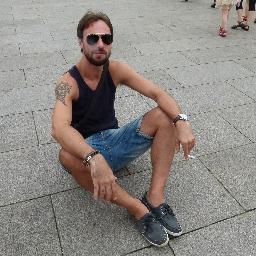 MarcoMarcantoni's profile picture. Imprenditore calzaturiero 👟 e studente di digital marketing💻 📱