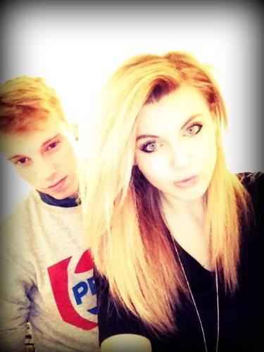 Love alex markham with all my heart!♥  Family, Girlfriend, football and Friends - most important things ever