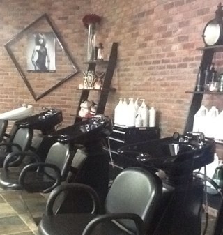 UntangledPM's profile picture. New Upscale Salon in Baltimore featuring professional customized services, trendy new hair coloring techniques, & cutting edge haircuts. Come & Experience Us.