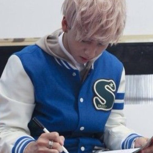 얄루~~바나야,안녕^^
BARO BOT입니다:]
I'm not Real baro.
