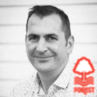Used to like morrissey quiff, forest heart, loud shirts, matching trainers. Writes ads for a living and tends plants for the soul.