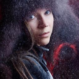 MirrorMirra's profile picture. Out of my comfort zone.