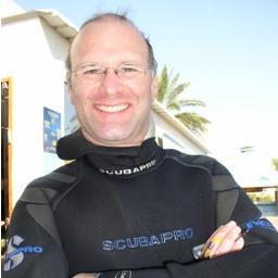 Underwater photographer and full of passion for the sea, For the pleasure of all I'm sharing great news on the  underwater world.
