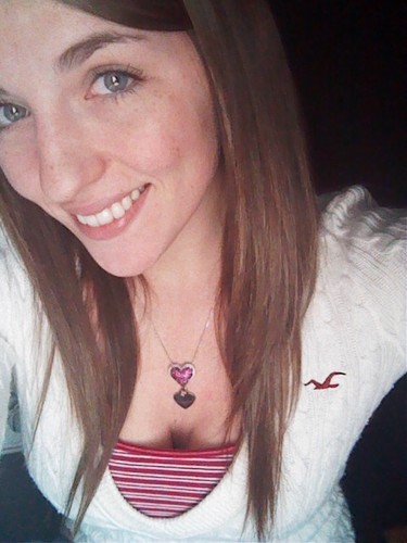 Follow me & I'll follow back!! :)