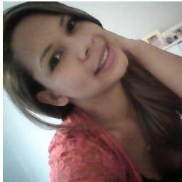 Elaaaaa n anddaa´´elaa desfilaaa´´´
elaa é tooppp´´´´
capaa de revittaa
é a maais ,,,maais ´´´
;)