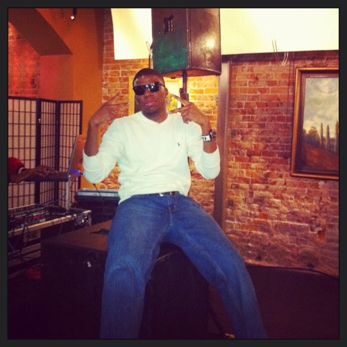 I am DK BRADLEY...
#TeamFollowback if not #FuckItSoWhat!!!