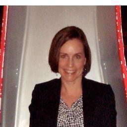 I love to be active, travel, read, cook and all things marketing and interior design.