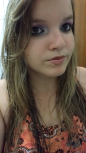 Estudante de Ciências Biológicas, 20 anos