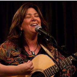folk-rooted singer & songwriter using her mix of attitudinal folk, soulful Americana & feel-good rock to convey the hard-earned lessons of everyday life.
