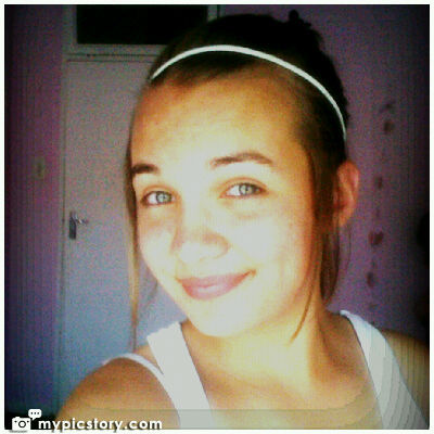 •,,not looking forward to Valentines day,,☹,,•