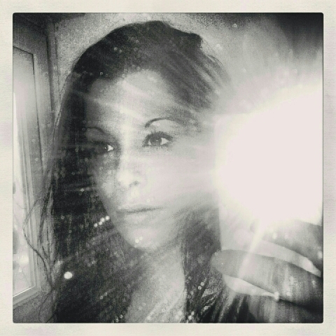 Mummy to 3 boys studyin diploma in health n social care loves livin life and partyin hard :)