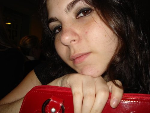 Actress/ Journalist/ Writer/ in my soul Pharmacyst in college and life Just me! Care to know me before judging me!