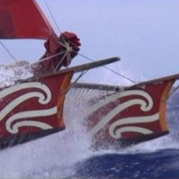 Haunui sails with the mission of promoting awareness of the oceans, pollution & climate change; & revitalising waka culture within the Pacific.