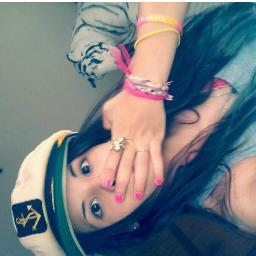 Quiero que nuestro amor sea como el mar que tenga un principio pero nunca un final.♥