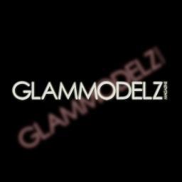 For working professionals in today’s glamor industry.