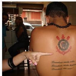 Só mais um loko...Vaii corinthians.....