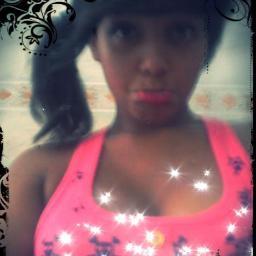I am Brazilian, with British and Irish heart soul ... Mainly Lovatic.Directioner & B.E.L.I.E.B.E.R ♥  #Believe 
                   *+ JUStIN Bieber i♥you