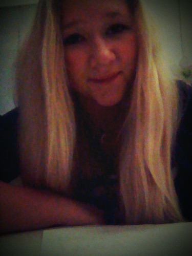 Hey im Leonie, 15 and from Germany :-)