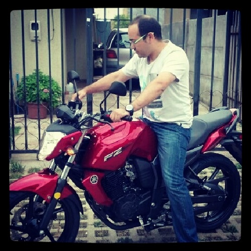 amante de las motocicletas y bicicletas...