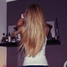 i love you *-* *-* 3333