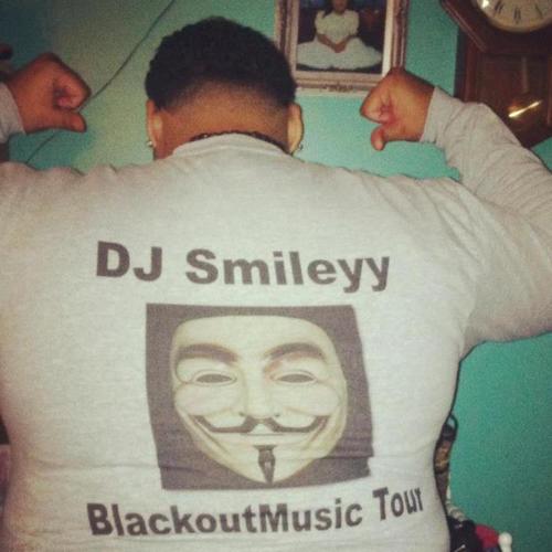 I Go By Deejay Smileyy. #BlackoutMusicTour #LimeLiteProductions #CaliSmileyyproductions. Happily married to my wife =) 3.  for Bookings contact: 404-482-6499