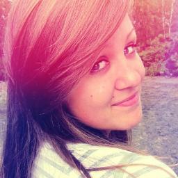 Hi ! :) I'm Klaudia. Follow me :)