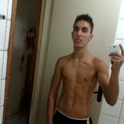 Jogadooor. kkk bj princeza abraso boleroo!