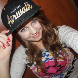 I ♥ dance and music :)
