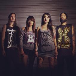 EstkMx's profile picture. Fansite(:
@Eyessettokill #MexicanTour2013
+Info go here:  http://t.co/GDCiTYcS  
Do you listen the new song?: http://t.co/qDno6s2l