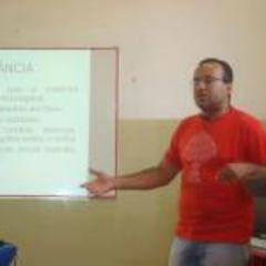 Amo a profissão que Deus me deu e a sigo com respeito ao meu trabalho e a todos os envolvidos no processo ENSINO/APRENDIZAGEM.