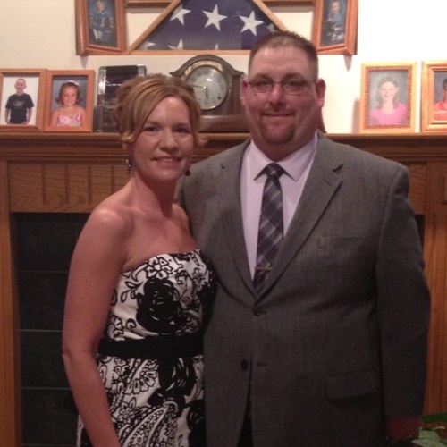 halfdozenpages's profile picture. 