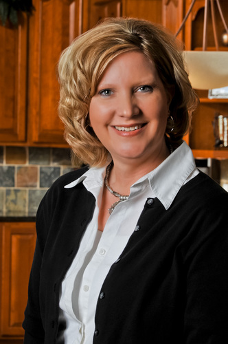 President/Owner of Simply Organized & Staged, the #1 staging company in Central Illinois