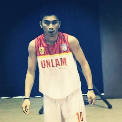 rezaopung's profile picture. 