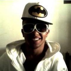 Lovers do @PauloSmasher musico da @ImperioRapper
Musicas: http://t.co/vb3mC2IP