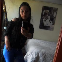 No  Me GuStHa  La  GeNtHe  hIpOcRiTHs  y  k  jUeGuEn Cn LaS pErSoNas  
Sy  AmAbLe  cN  buENoS  seNtImIeNTHoS tiErNa  CarñOsA