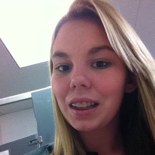 Monica Mae Wilson 
Strasburg high school
Im 18 
Wanna know more ; hmu