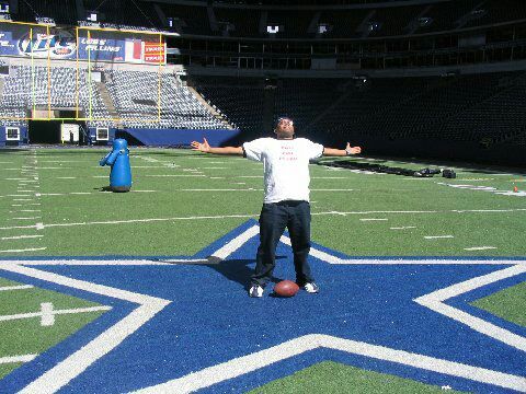 Doing my thang on the softball field, Jack!