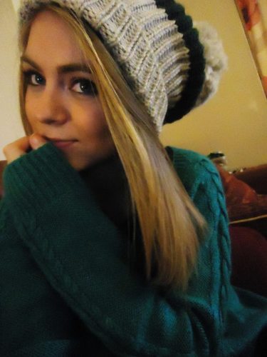 hey im katelynn and i love my friends so follow me(: