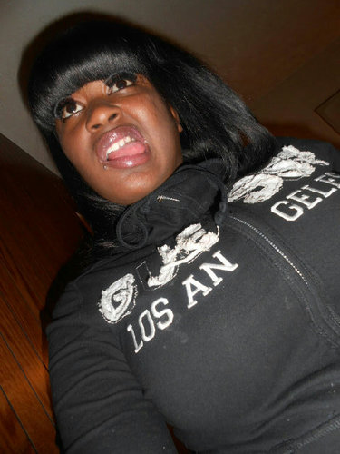 , Iont Givee A fuck how uu Feel im doinggg me
SINGLEE ;