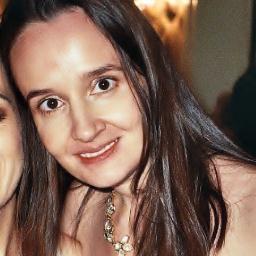Winsome WASP writer/photographer. Gamine describes me except I don't have the tomboy quality the adjective suggests. Ivy degree. NYU, too. Princeton in NYC.