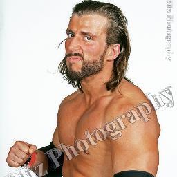 The official Twitter of Rhett Titus. ROH Superstar Host of #TitusTv #AddictedToLove #Ruthless Book em at rhettdathreat@hotmail.com