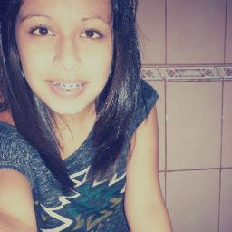 Seguidora de Cristo!

~..clame, me oiste,
me viniste a rescatar,contigo quiero estarrrr..8'