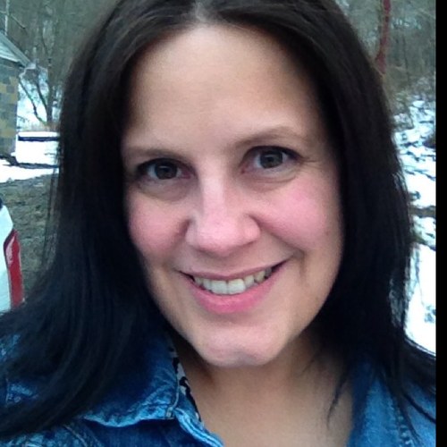 Aprilsm4's profile picture. Single mom. Four kids. Completely outnumbered.