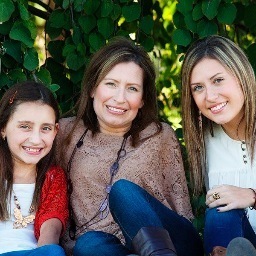 My name is Josie I am a 40 yr old mother of 2 beautiful girls.I was diagnosed with cancer July 2010.The cancer has spread but I keep living life to the fullest!