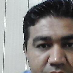 i am simple and a ordanry man who wake up and ruteen work in tht day