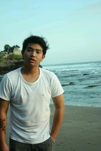 Don't look back,but learn from back | drummer for Jesus | love of my lifetime @devyantilestari